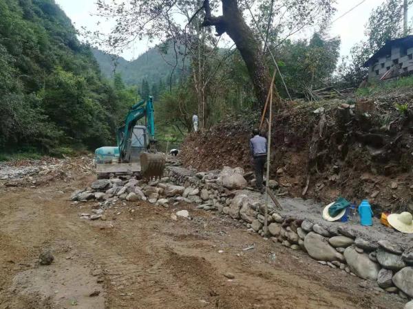 中化学南边建投获得可操控大体积混凝土凿毛质量的凿毛机接头设备专利完成大体积混凝土凿毛质量操控