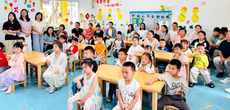 “爱眼日小课堂”进幼儿园，守护宝贝明亮双眸！